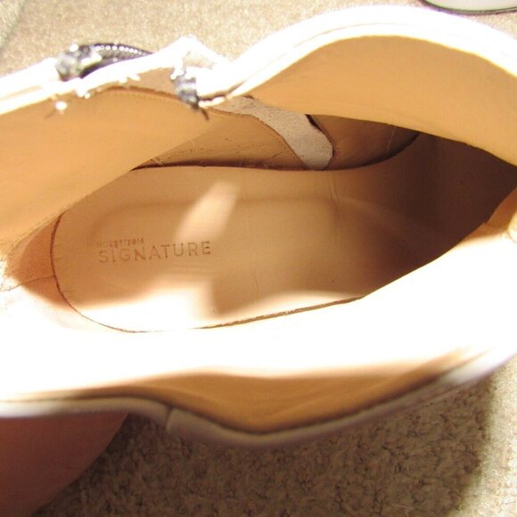 Nordstrom Signature Patent Leather Ankle Boots White Grey Size 9 EUC Like New - Picture 7 of 7